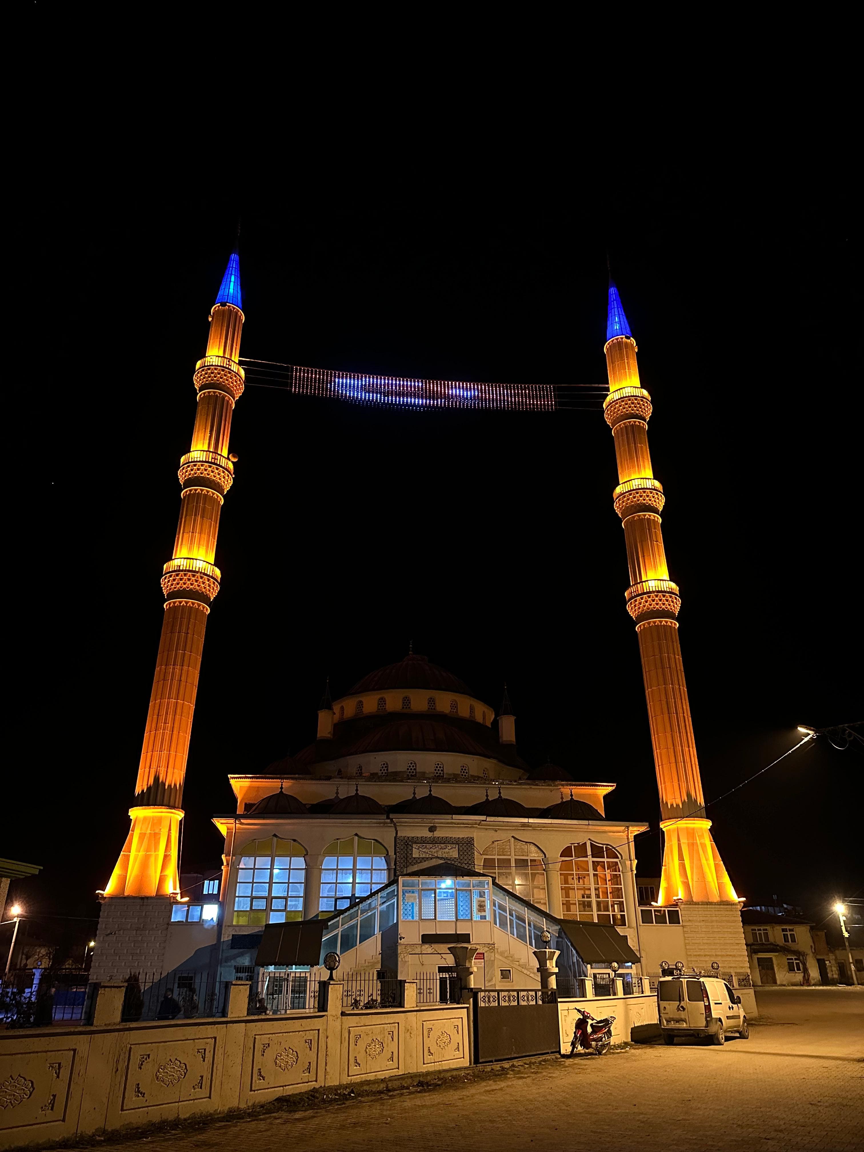 Osmanlı Mahya RGB LED cami mahyası kurulumu
